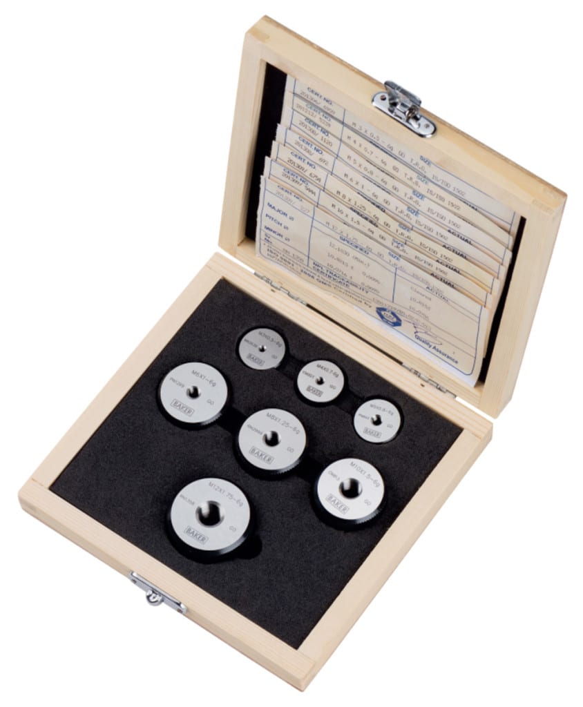 ABC Maskin leverer BAKER gjengeringer for nøyaktig kontroll av utvendige gjenger, produsert i herdet stål med toleranseklasse 6g, tilpasset verksted, produksjon og kvalitetskontroll.